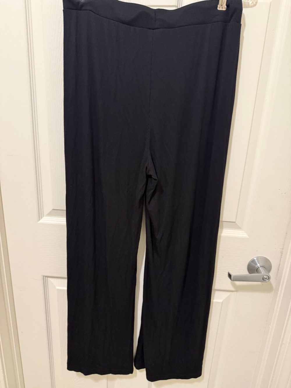MOVES GOOD Black L/XL Julia Pants. - Picture 11 of 13